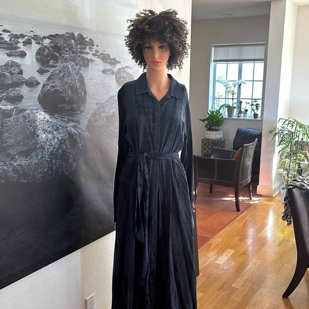 Elegant Black Maxi Dress by Thought